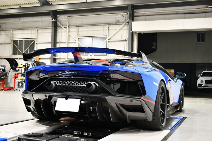 ランボルギーニ　アヴェンタドールSVJ　ローダウン　ホイール　ハイパーフォージド　カスタム　名古屋　ボンド