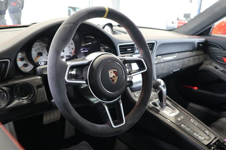 Porsche　991　ステアリング交換　ワンオフ