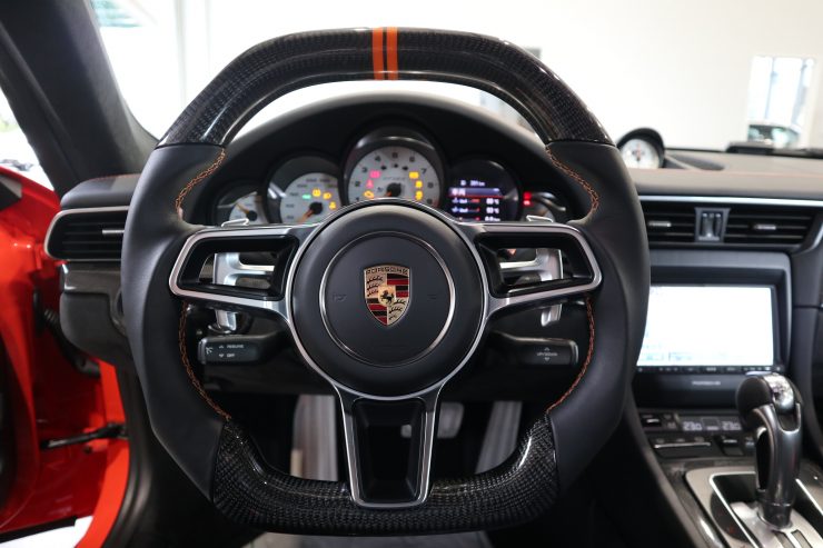 Porsche　ポルシェ　９９１　ステアリング交換
