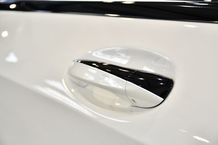 ベンツ　AMG　Sクラス　S63　W222　217　カスタム　名古屋　エンブレムペイント