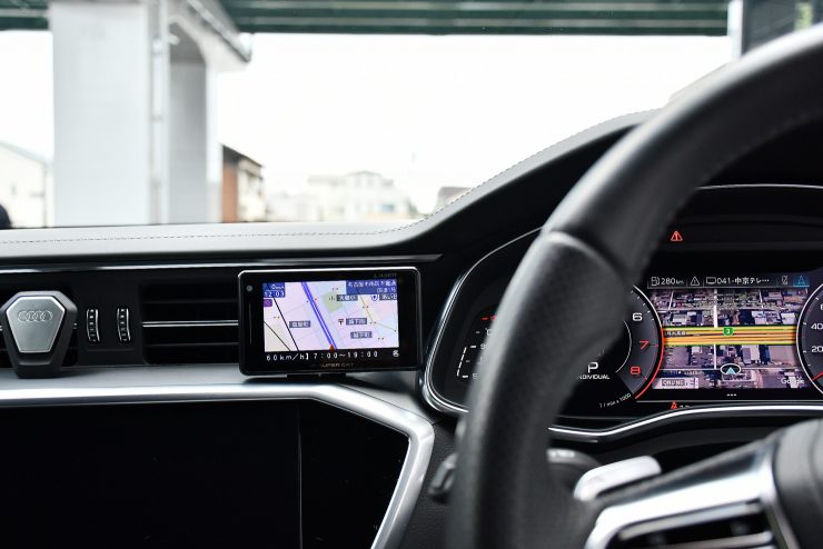名古屋　Audi A7 ミラーリング