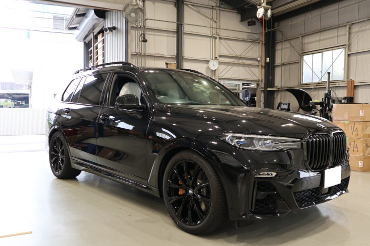 BMW　X7　カスタム　ブラックアウト　名古屋