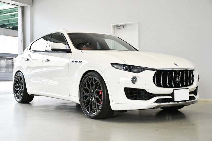 MASERATI LEVANTE VOSSEN WHEELS