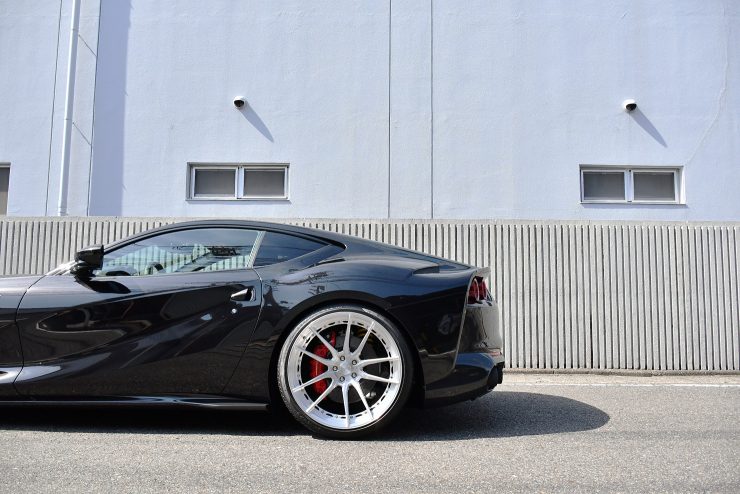 名古屋　Ferrari 812 ローダウン　ホイール　カスタム