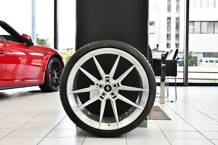 フェラーリ　812　ノヴィテック　ヴォッセ　VOSSEN　NOVITEC　ホイール　カスタム　名古屋