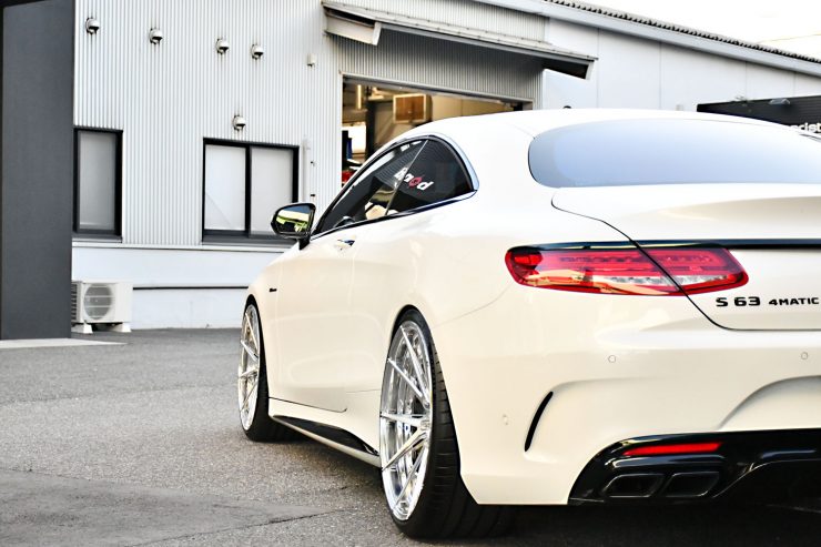 ベンツ　AMG　Sクーペ　S63　ローダウン　ADV.1　22インチ　アメ鍛　カスタム　名古屋