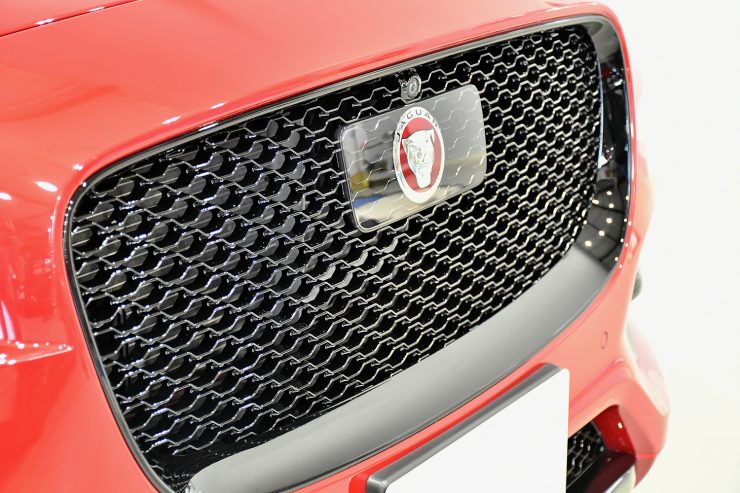 名古屋　JAGUAR F-PACE カスタム　ローダウン