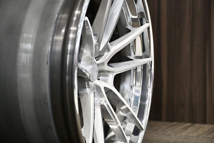 アナーキー　HRE　レクサス　LC　LS　アメ鍛　22インチ　カスタム　名古屋