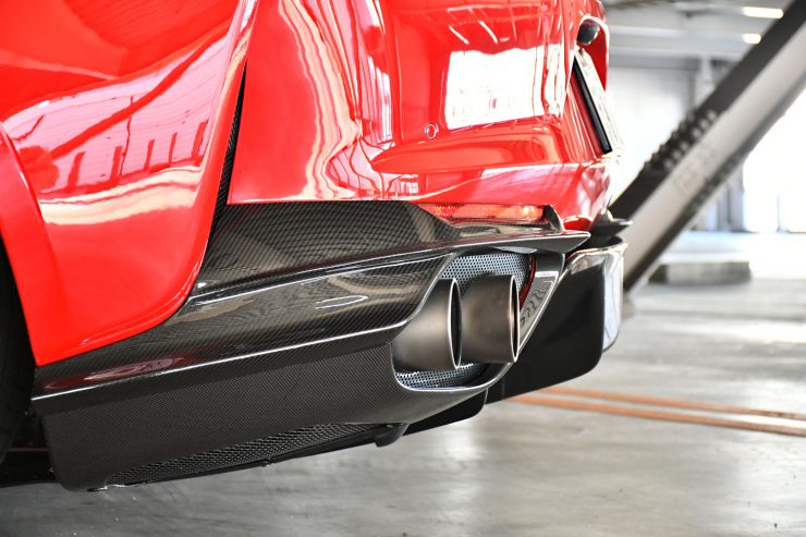 フェラーリ　812　マフラー　ローダウン　ダウンサス　ノビテック　ブリリアント　マフラー　アメ鍛　カスタム　名古屋