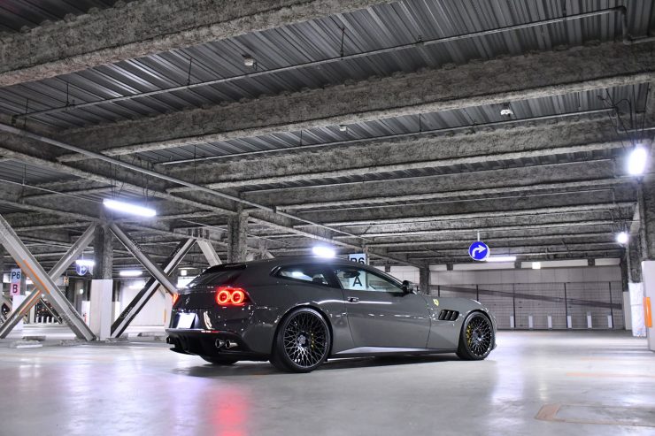 フェラーリ　GTC4　ルッソ　ローダウン　アメ鍛　ホイール　マフラー　HRE　カスタム　名古屋