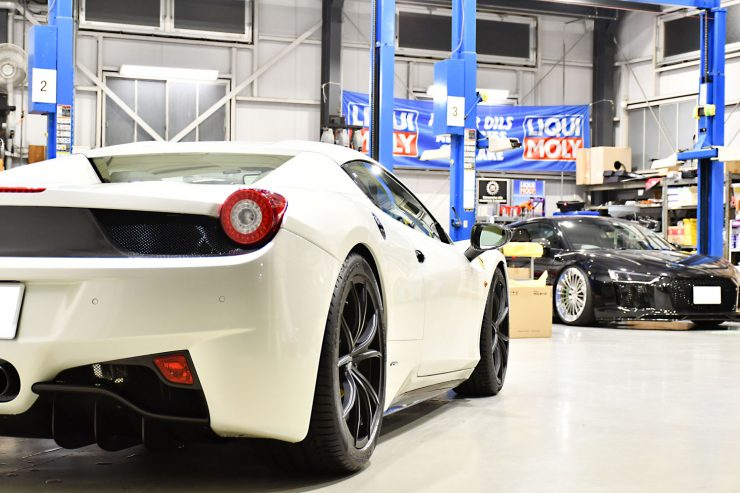 フェラーリ　458　マフラー　スペーサー　ローダウン　ノビテック　ダウンサス　H&R　ホイールペイント　カスタム　名古屋