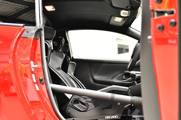 トヨタ　GRヤリス　サーキット　車高調　ホイール　18インチ　HRE　アメ鍛　レカロ　カスタム　名古屋