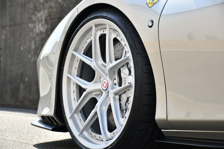 フェラーリ　F8　F8トリブート　HRE　ローダウン　ダウンサス　カスタム　名古屋