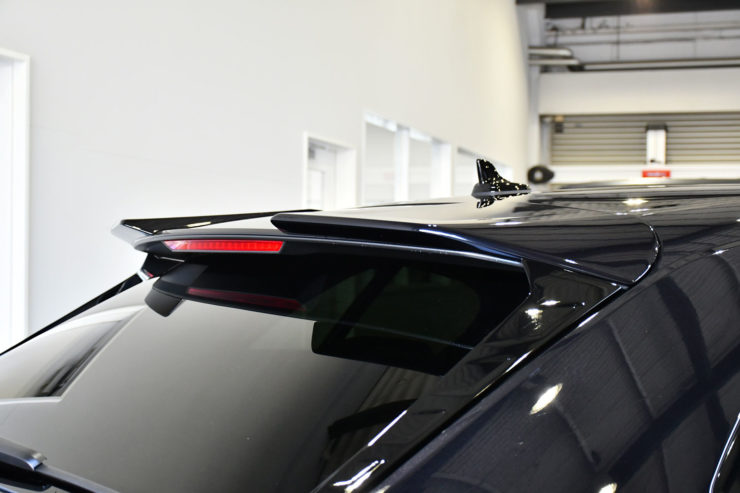 アウディ　Q8　RSQ8　ABT　エアロ　カスタム　名古屋　ブラックアウト　ローダウン