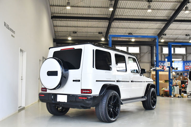 ベンツ Gクラス ゲレンデ G400 G350 G63 G550 W463A ブラックアウト 22インチ タイヤホイール カスタム 名古屋