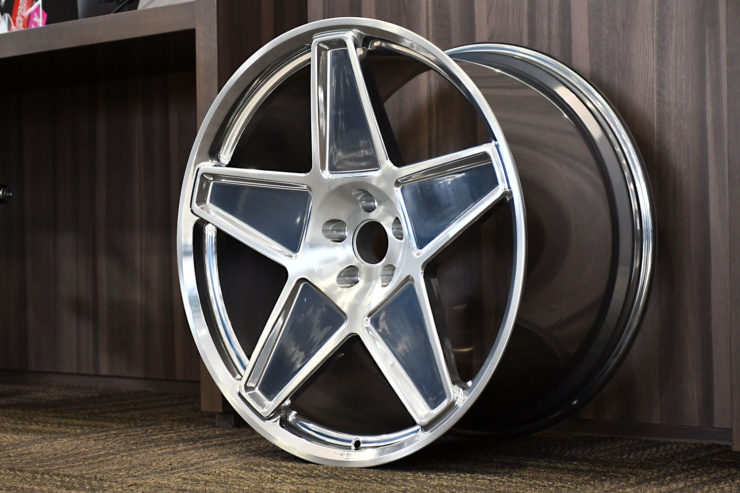 HRE アメ鍛 505M 1ピース 鍛造 ADV.1 アナーキー フェラーリ FF ローダウン 名古屋 カスタム