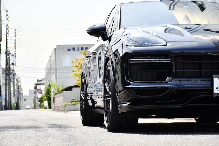 名古屋　ポルシェ　Porsche　カイエンクーペ　カスタム　Cayenne Coupe TECHART　テックアート　スペーサー　ローダウン