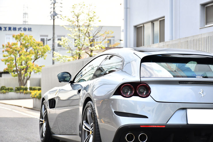 フェラーリ　GTC4ルッソ　812　ローダウン　ダウンサス　ノビテック　スペーサー　iiD　カスタム　名古屋