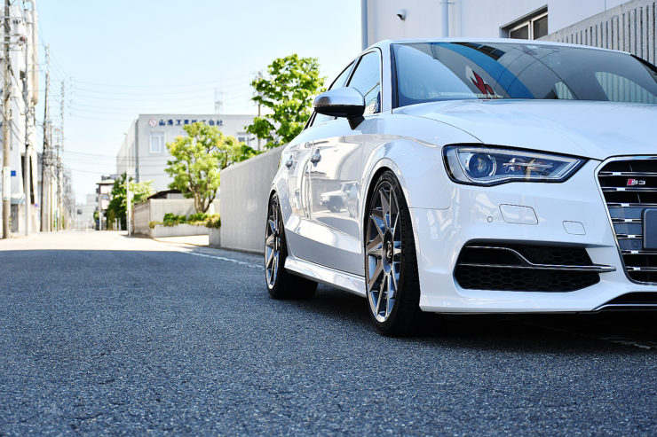 愛知　名古屋　アウディ　AUDI　カスタム　ホイール交換　ロティフォーム　FOTIFORM　ローダウン