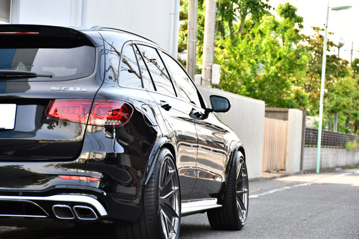 ベンツ AMG GLC63 HRE アメ鍛 ホイール ローダウン ブラックアウト カスタム 名古屋