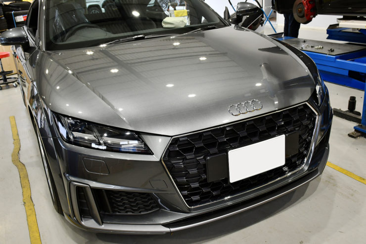 愛知県　TT　カスタム　アウディ　バックカメラ　