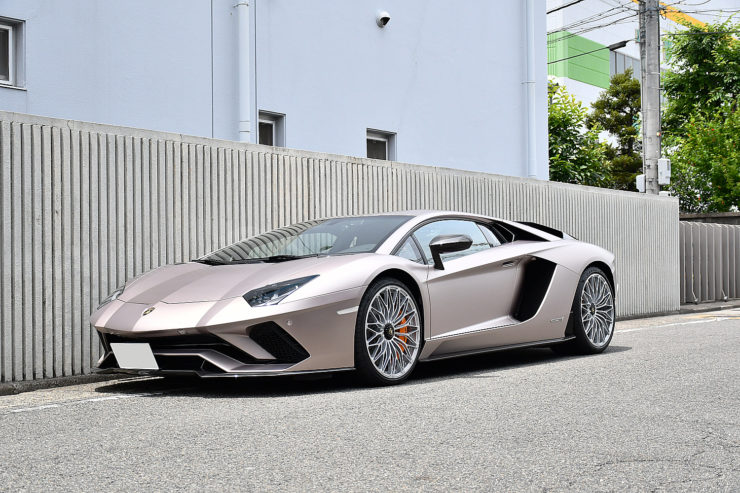愛知県 名古屋 アヴェンタドール Aventador レーダー Novitec カスタム
