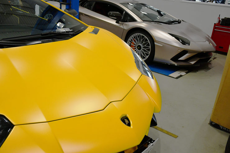 愛知県 名古屋 アヴェンタドール Aventador レーダー Novitec カスタム