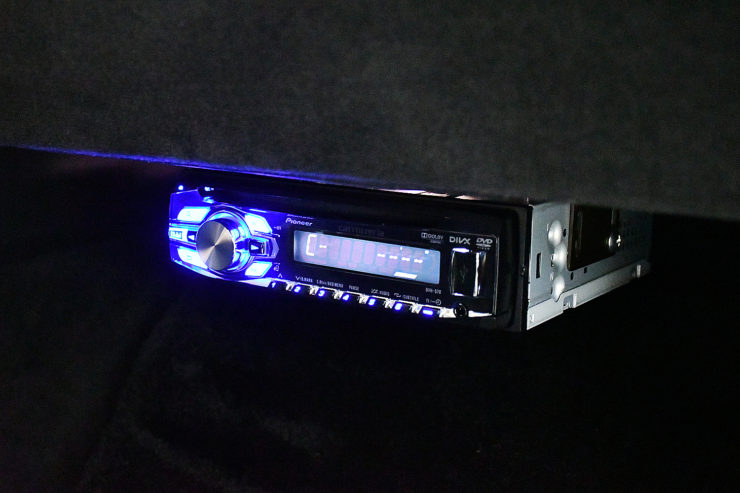 愛知県　名古屋　ゲレンデ　W463A　カスタム　リアモニター　アルパイン　TVキャンセラー　取り付け　DVD