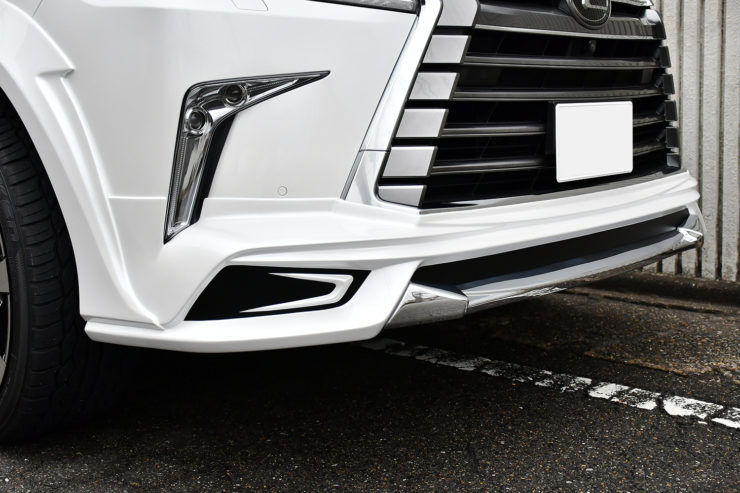 愛知県 名古屋 レクサス LEXUS LX570 カスタム WALD オーバーフェンダー エアロ取付け