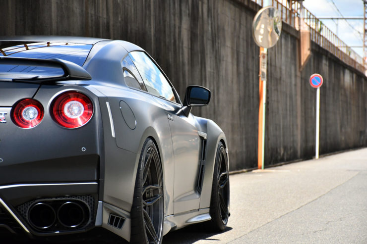 日産 GTR ステルスプロテクションフィルム ダウンサス 21インチ ホイール カスタム 名古屋