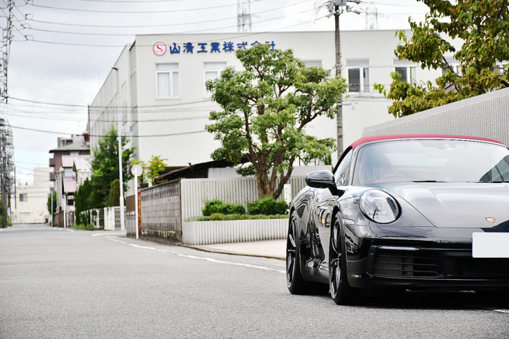 Porsche 992 カブリオレ　愛知　名古屋　カスタム　ローダウン　スペーサー　ポルシェ