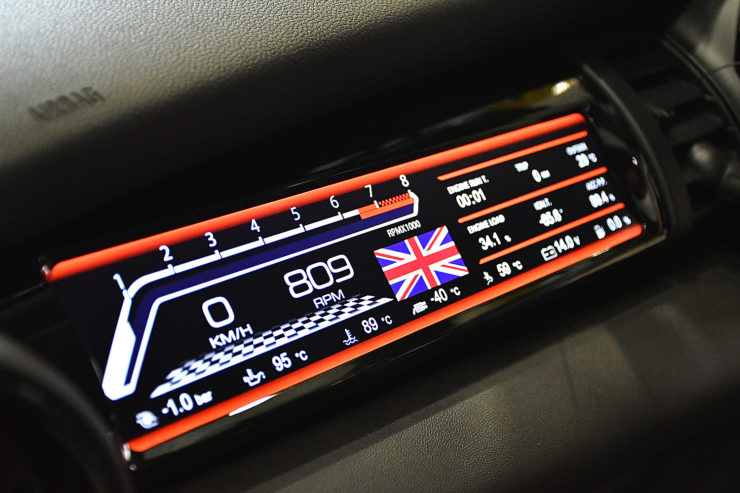 愛知県　名古屋市　MINI　F56　カスタム　パッセンジャーモニター　助手席モニター　クーパーSD　JCW