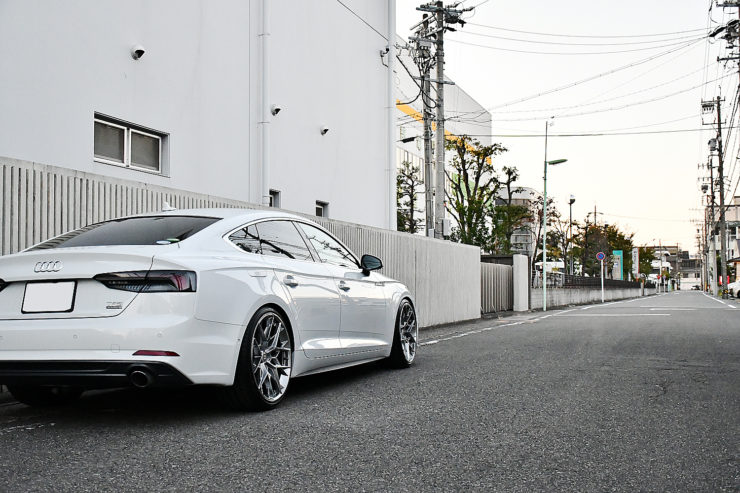 愛知県 名古屋 アウディ AUDI カスタム ローダウン インチアップ ロティフォーム rotiform