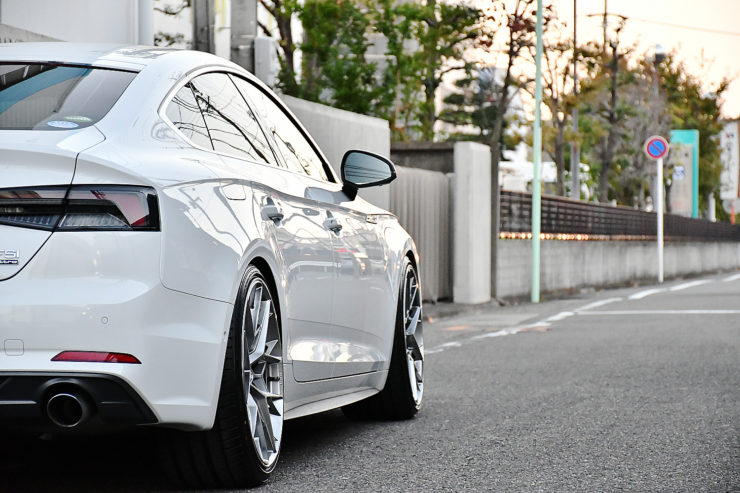 愛知県 名古屋 アウディ AUDI カスタム ローダウン インチアップ ロティフォーム rotiform