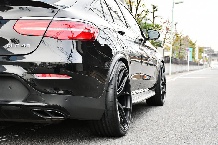 愛知県　名古屋　ベンツ　GLC　GLC43　カスタム　ローダウン　ホイール　VOSSEN　ヴォッセ