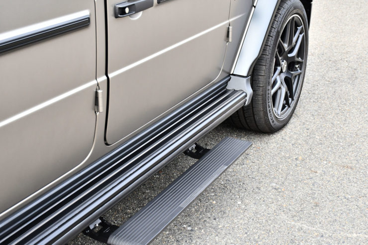 AMG　G63　W463A　限定車　20周年　ブラバス　ブラックアウト　電動ステップ　カスタム　名古屋