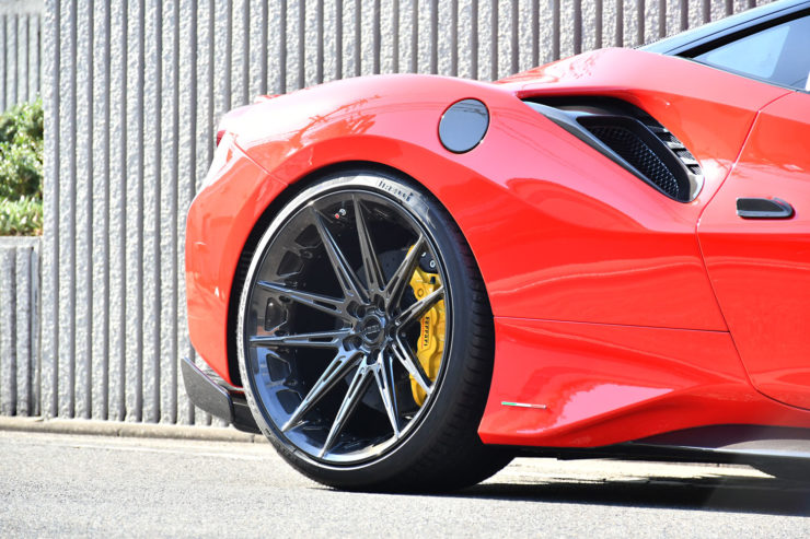 フェラーリ　488　488ピスタ　ピスタ　ローダウン　1221　アメ鍛　ホイール　カスタム　名古屋