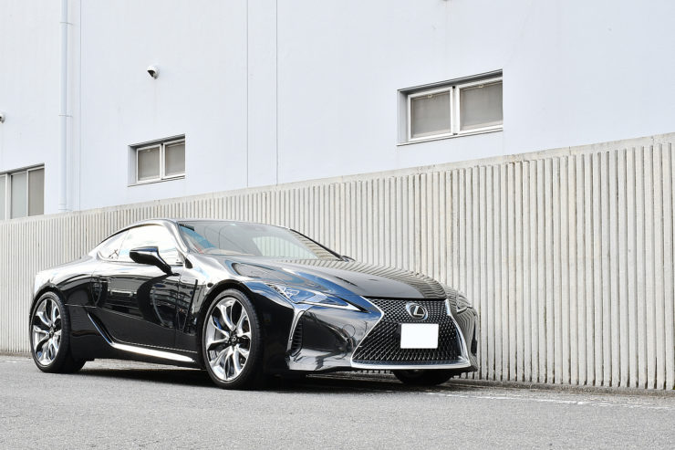 愛知県 名古屋 レクサス LEXUS LC500 カスタム ローダウン スペーサー 低ダストブレーキパッド エンドレス