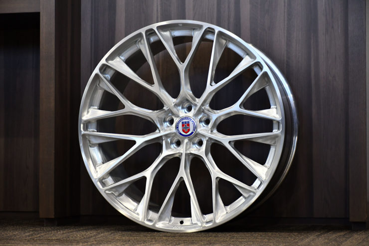 HRE　アメ鍛　22インチ　オーダーホイール　ポルシェ　マカン　ブラッシュド　カスタム　名古屋