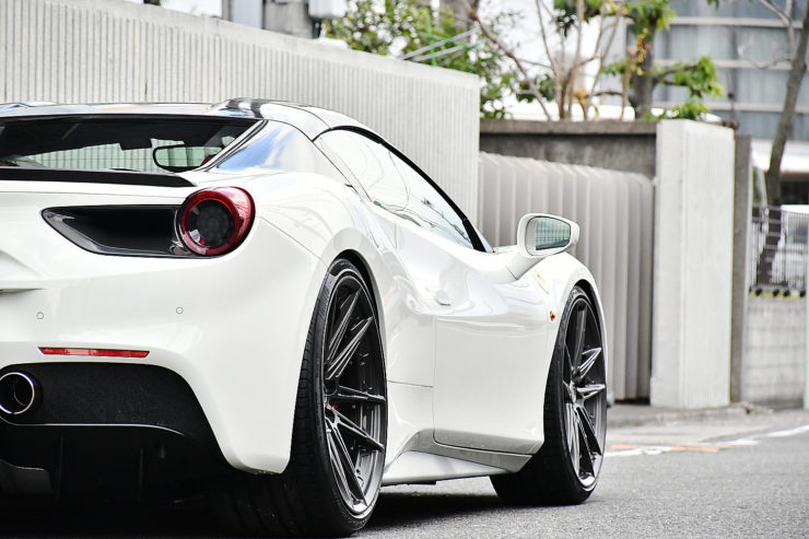 愛知県　名古屋　フェラーリ　FERRARI　488　Spider　スパイダー　カスタム　ローダウン　ノビテック　1221　ホイール