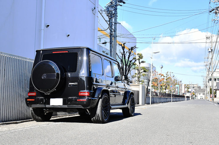 愛知県　名古屋　Gクラス　ゲレンデ　W463A　ベンツ　カスタム　ブラバス　BRABUS　AMG　フロントリップ　１２２１　ローダウン　デイライト　G400d