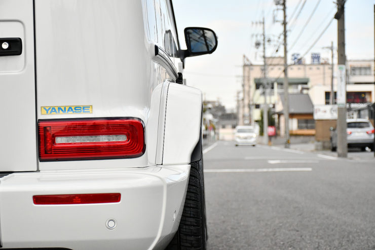 愛知県　名古屋　ゲレンデ　Gクラス　W463A　G400d　カスタム　ミラーリング　電動サイドステップ　ブラックアウト　ペイント　デイライト