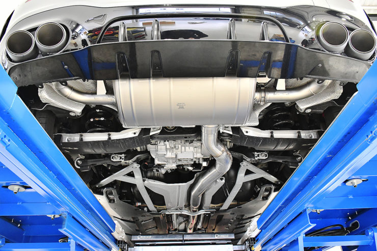 愛知県 名古屋 輸入車 カスタム ベンツ Aクラス W177 A45 AMG アクラポ マフラー AKRAPOVIC