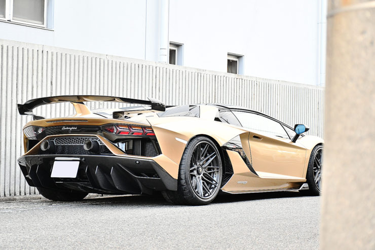 愛知県　名古屋　ランボルギーニ　アヴェンタドール　SVJ　Lamborghini Aventador ADV.1 wheels カスタム　ローダウン