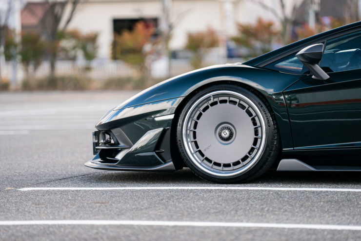 ランボルギーニ　アヴェンタドール　AventadorSVJ　アメ鍛　HRE　ローダウン　マフラー　エアロ　ノビテック　カスタム　名古屋