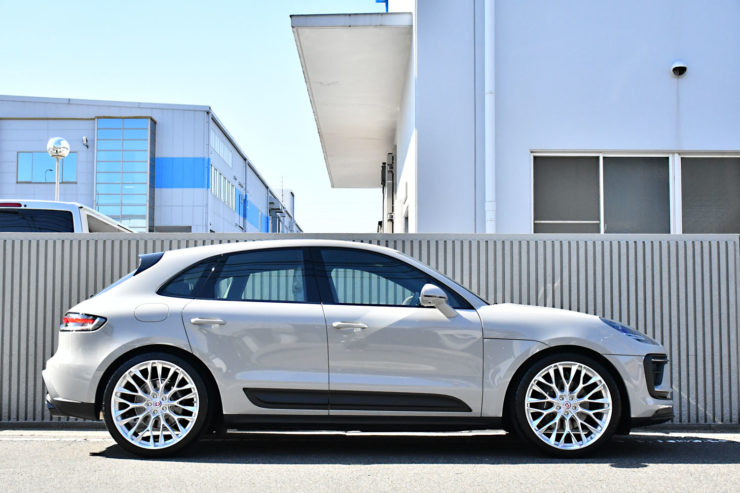 ポルシェ　マカン　ローダウン　BCレーシング　HRE　22インチ　P200　クレヨン　カスタム　名古屋