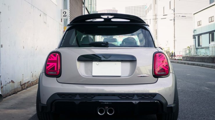 愛知県　名古屋市　MINI　ミニ　カスタム　F56　JCW　mon　フロントリップスポイラー　リアトランクスポイラー