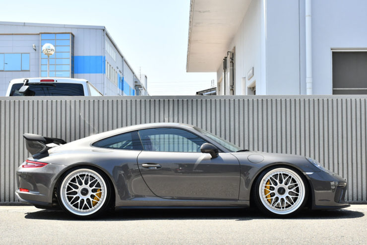 ポルシェ　991.2　GT3　クラブスポーツ　HRE　ローダウン　アメ鍛　カスタム　名古屋