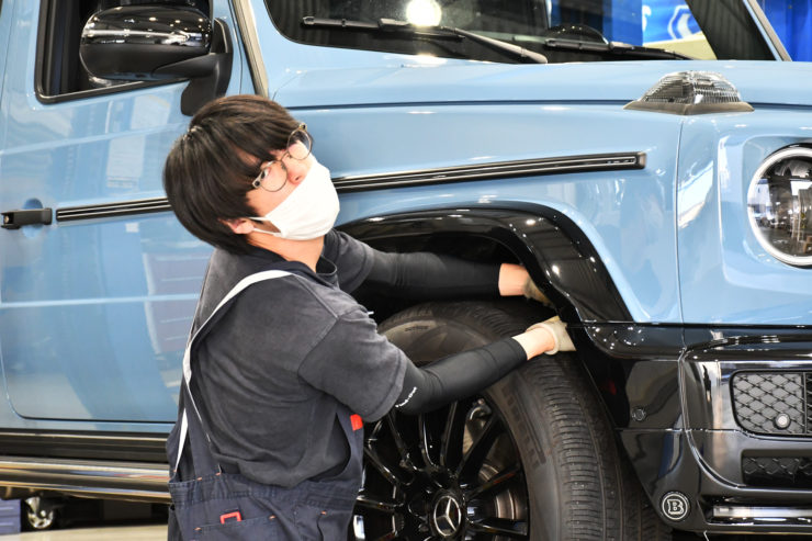 愛知県　名古屋　ベンツ　カスタム　W463A　G400d　マヌファクトゥーアエディション　BRABUS　ブラバス　リップ　取り付け
