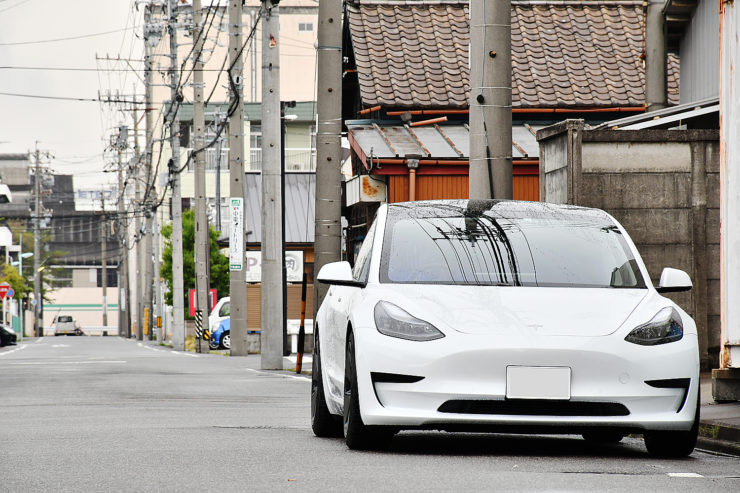 TESLA テスラ　MODEL3　モデル３　愛知県　名古屋　カスタム　輸入車　車　サス交換